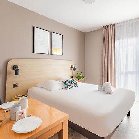 อัปปาร์ตซิตี้ บลัว Aparthotel บลัวส์ ภายนอก รูปภาพ