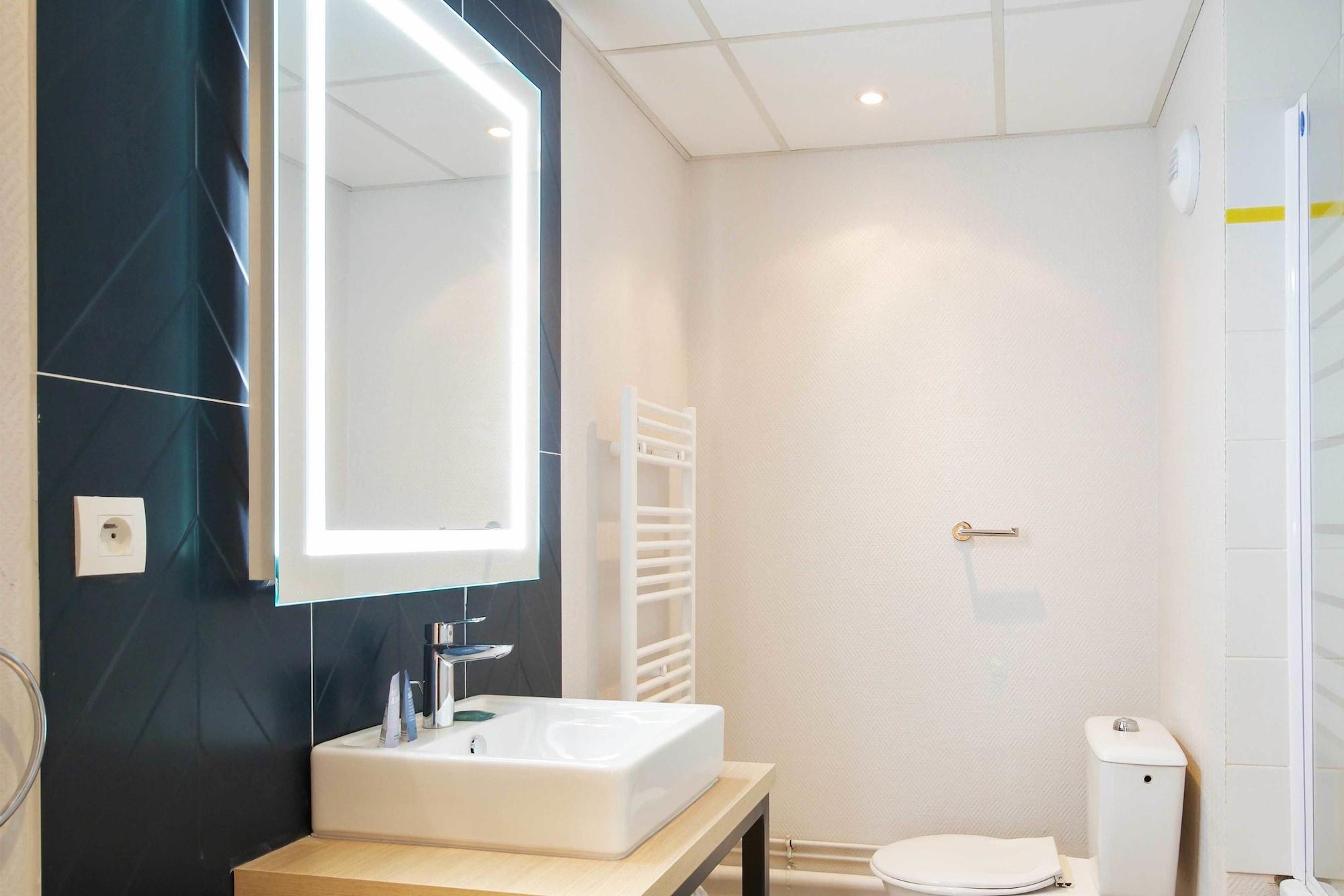 อัปปาร์ตซิตี้ บลัว Aparthotel บลัวส์ ภายนอก รูปภาพ