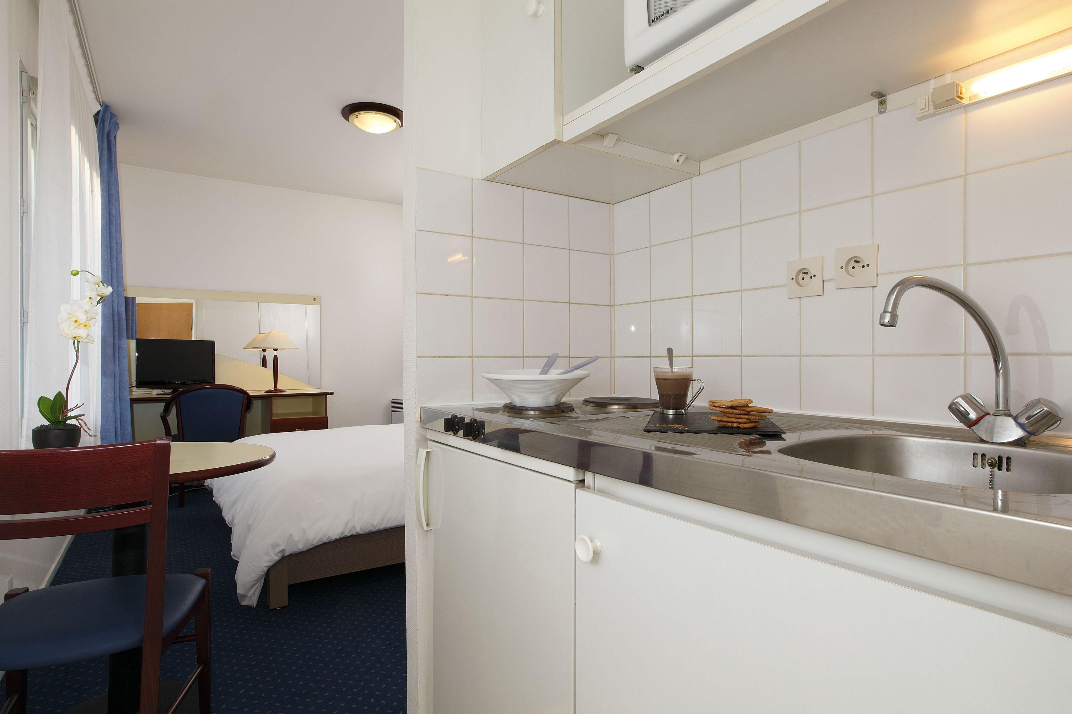 อัปปาร์ตซิตี้ บลัว Aparthotel บลัวส์ ภายนอก รูปภาพ