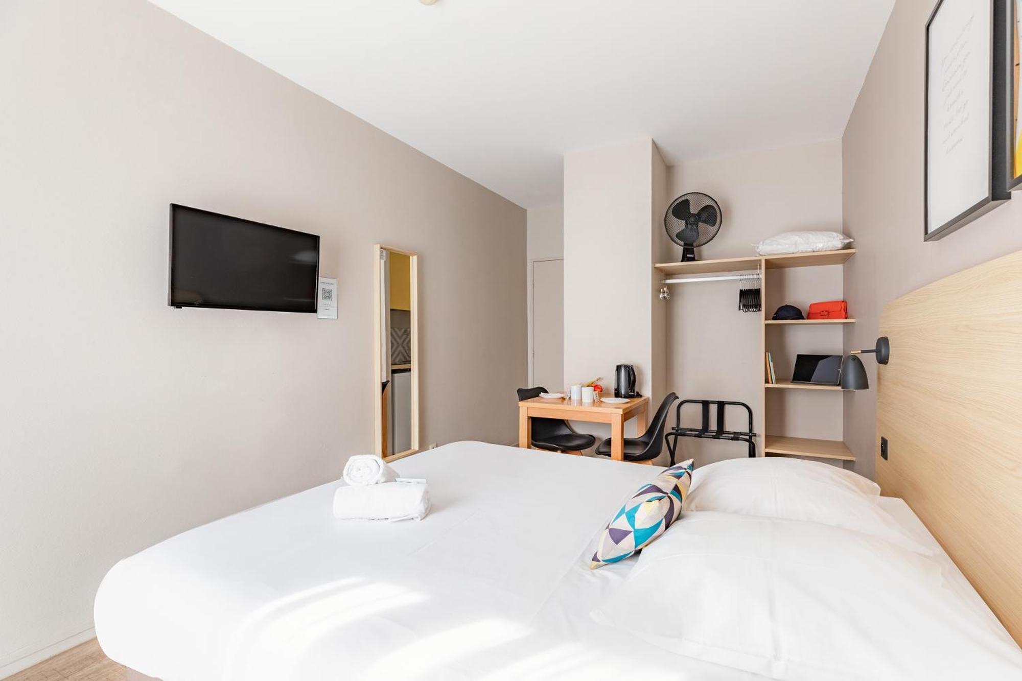 อัปปาร์ตซิตี้ บลัว Aparthotel บลัวส์ ภายนอก รูปภาพ