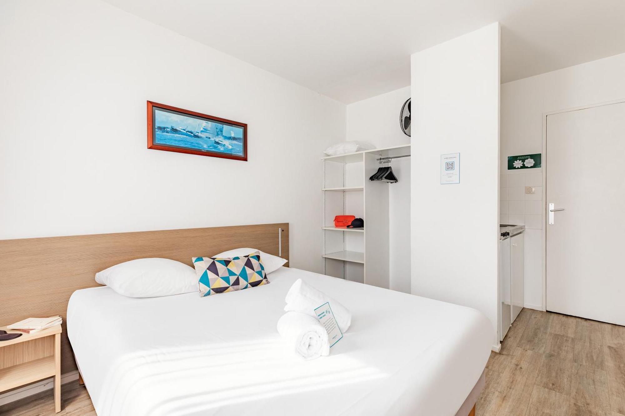 อัปปาร์ตซิตี้ บลัว Aparthotel บลัวส์ ภายนอก รูปภาพ