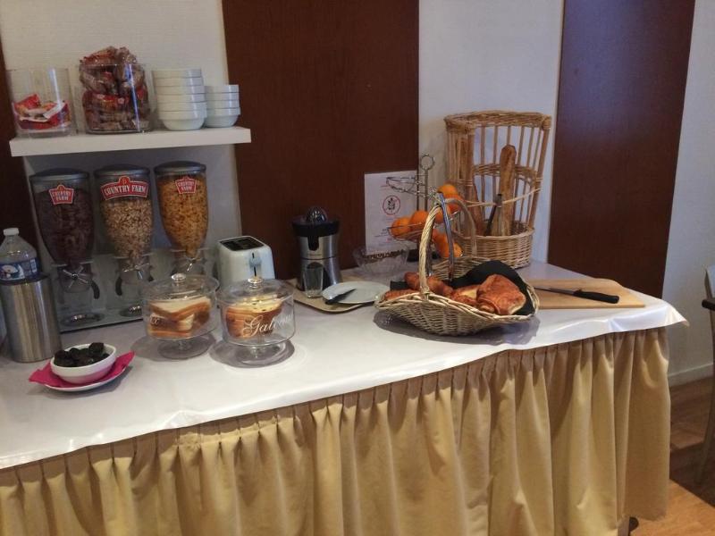 อัปปาร์ตซิตี้ บลัว Aparthotel บลัวส์ ภายนอก รูปภาพ